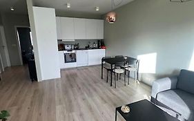 Golden Circle House 1